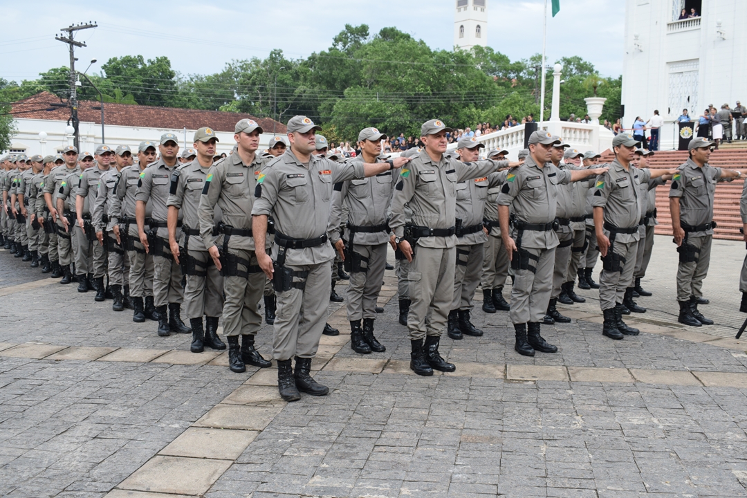 AME prestigia a formatura  e felicita os 447 novos sargentos