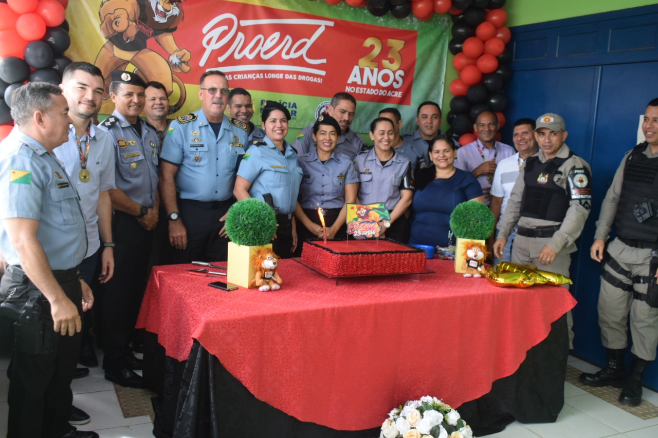 AME-AC participa do 23°Aniversário do PROERD