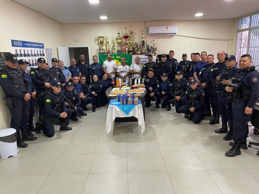 2º Batalhão da PMAC celebra Aniversariantes